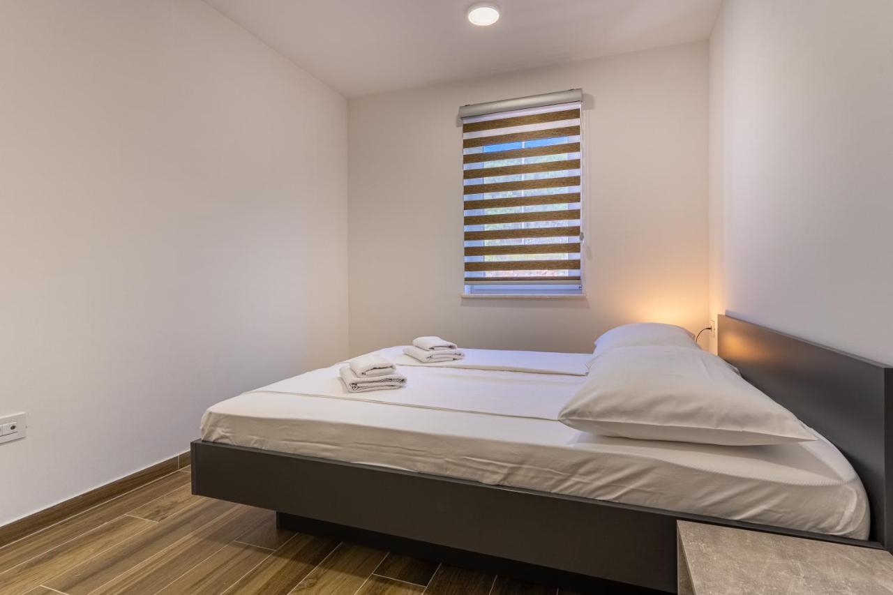 Apartman Vischetti 크레스 외부 사진